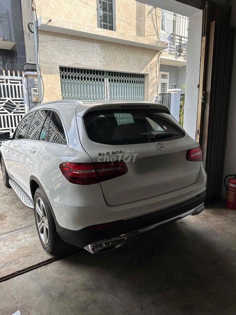 Mercedes-Benz GLC 2019 - ảnh 3