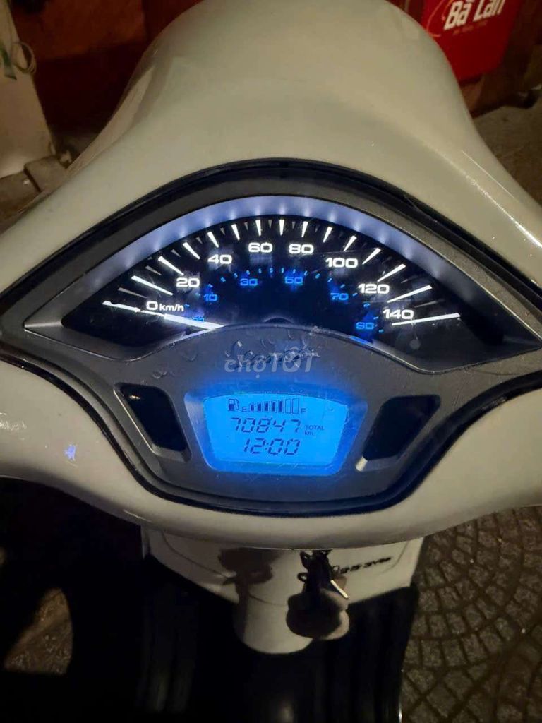 Piaggio Vespa 2014 - ảnh 2