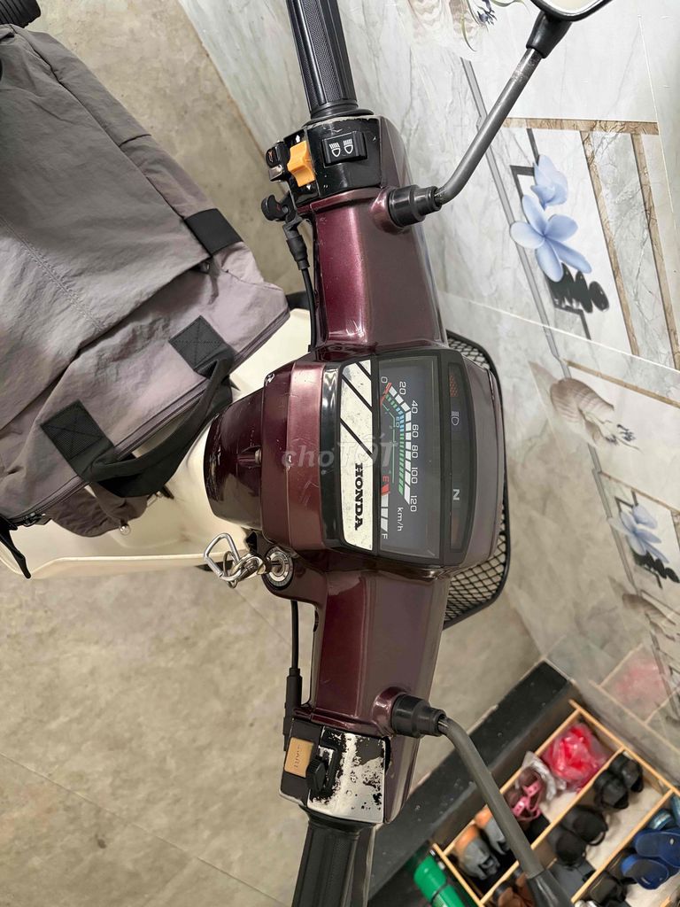 Honda Dream 1995 - ảnh 2