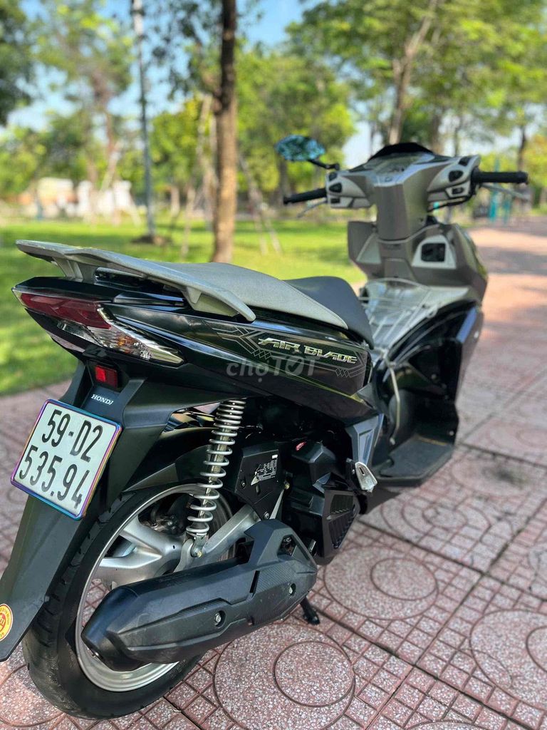 Honda Air Blade 2018 - ảnh 2