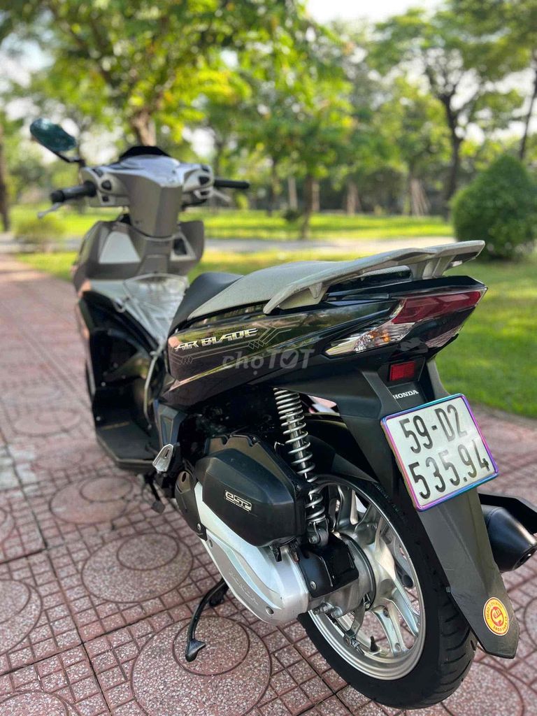 Honda Air Blade 2018 - ảnh 3