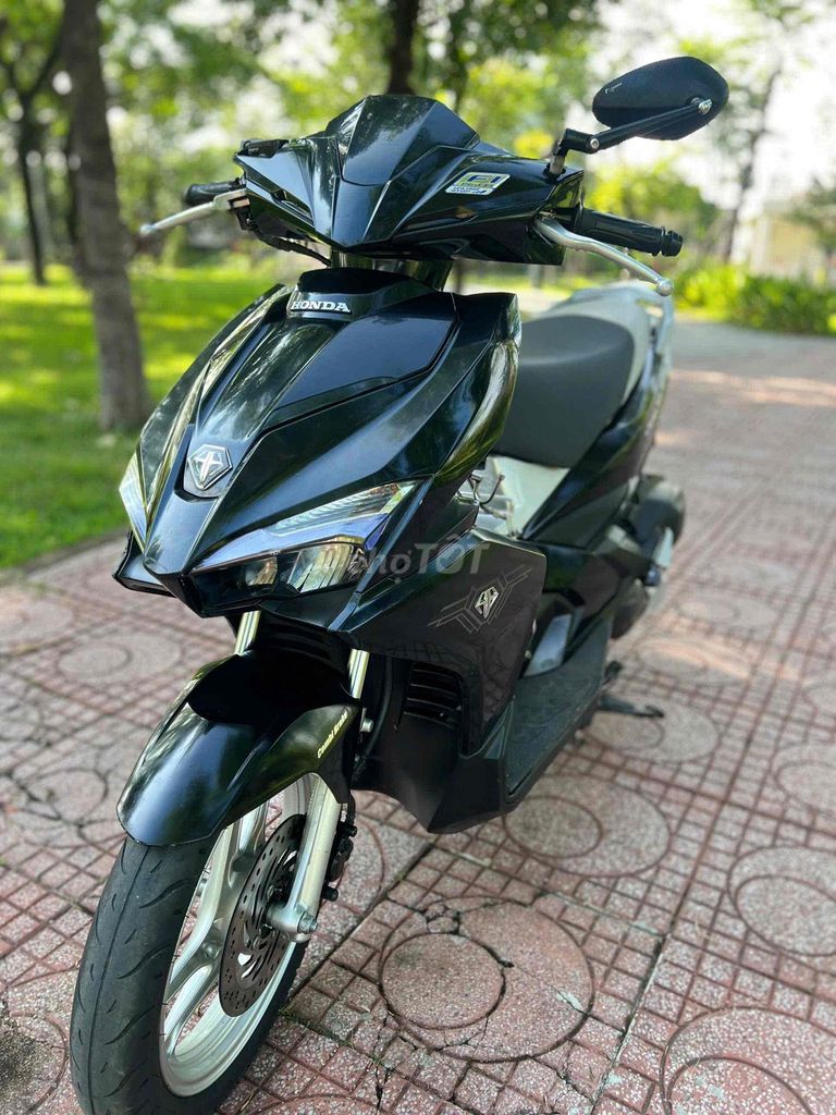Honda Air Blade 2018 - ảnh 4