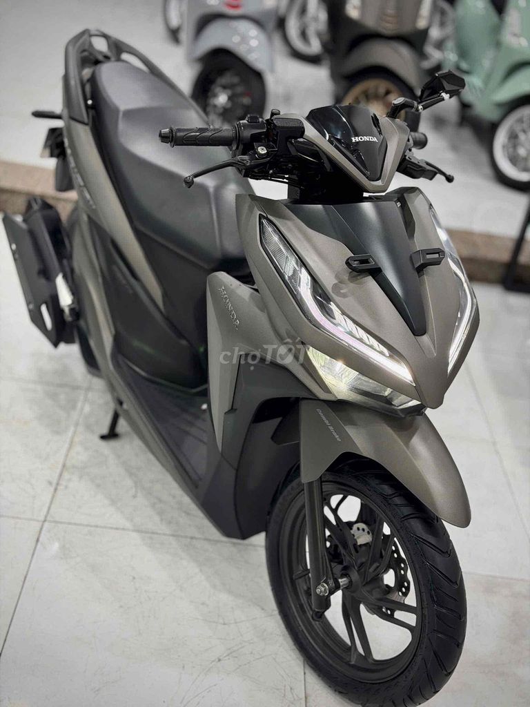 Vario 2022 - ảnh 1