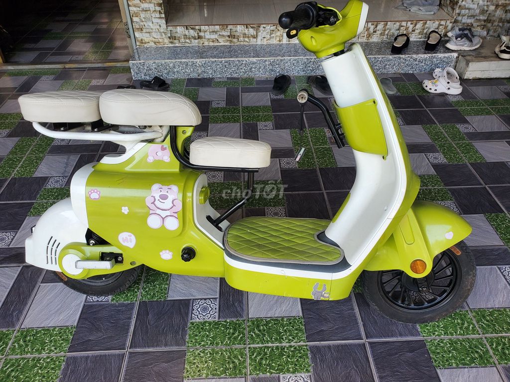 Yadea 2024 - ảnh 2