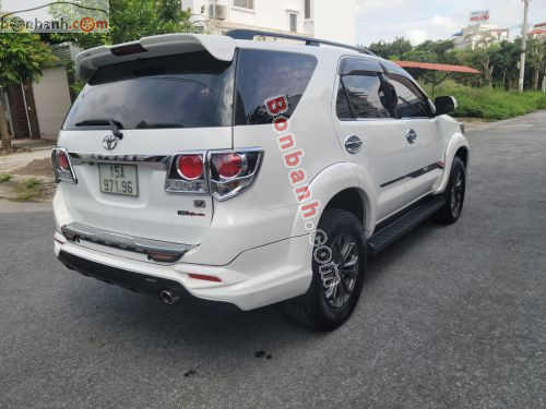 Toyota Fortuner TRD Sportivo 4x2 AT 2016 - ảnh 4