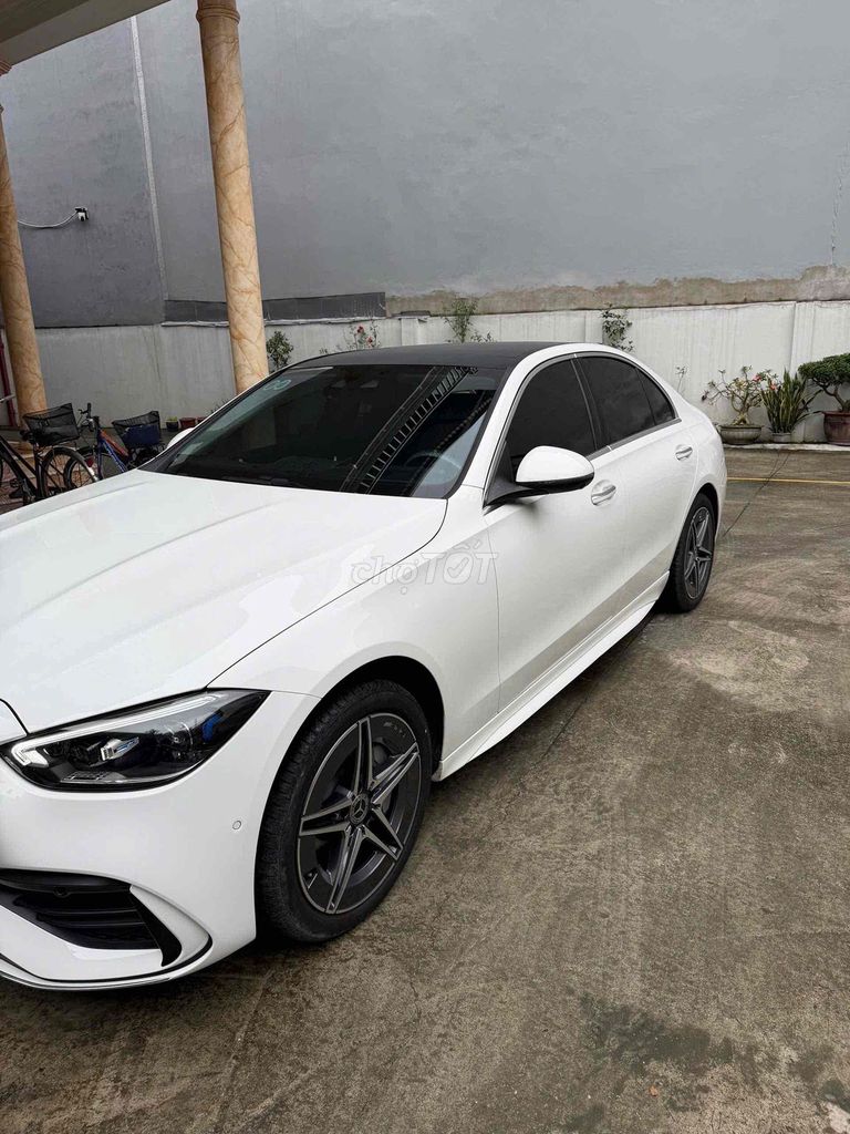 Mercedes-Benz 2023 - ảnh 3