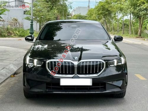 BMW 5 Series 2025 - ảnh 2
