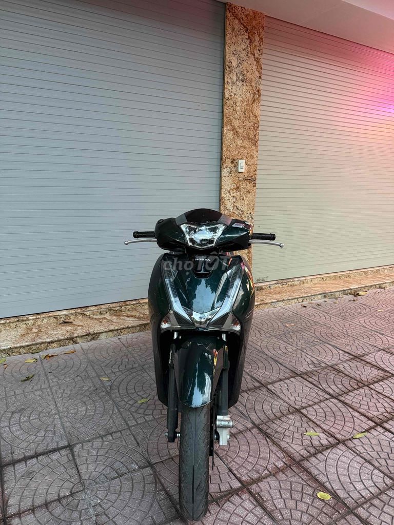 Honda SH 2018 - ảnh 1