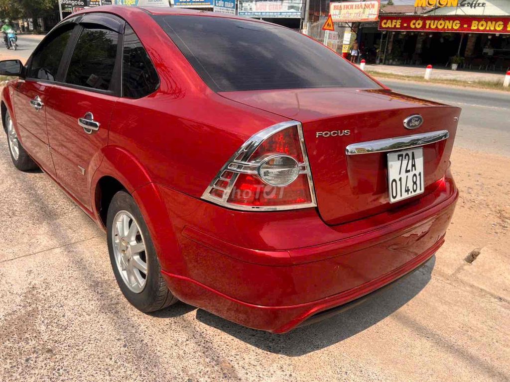 Ford Focus 2005 - ảnh 4
