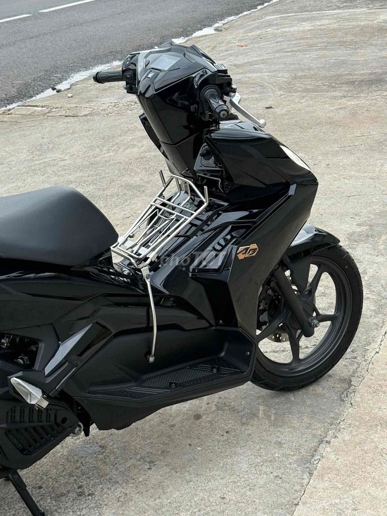 Honda Air Blade 2020 - ảnh 3