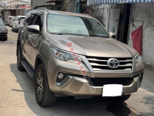 Toyota Fortuner 2.4G 4x2 MT 2019 - ảnh 3