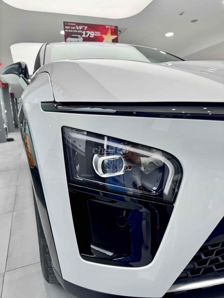 VinFast VF7 Plus - ảnh 5