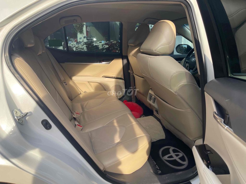 Toyota Camry 2.0G 2021 - ảnh 4