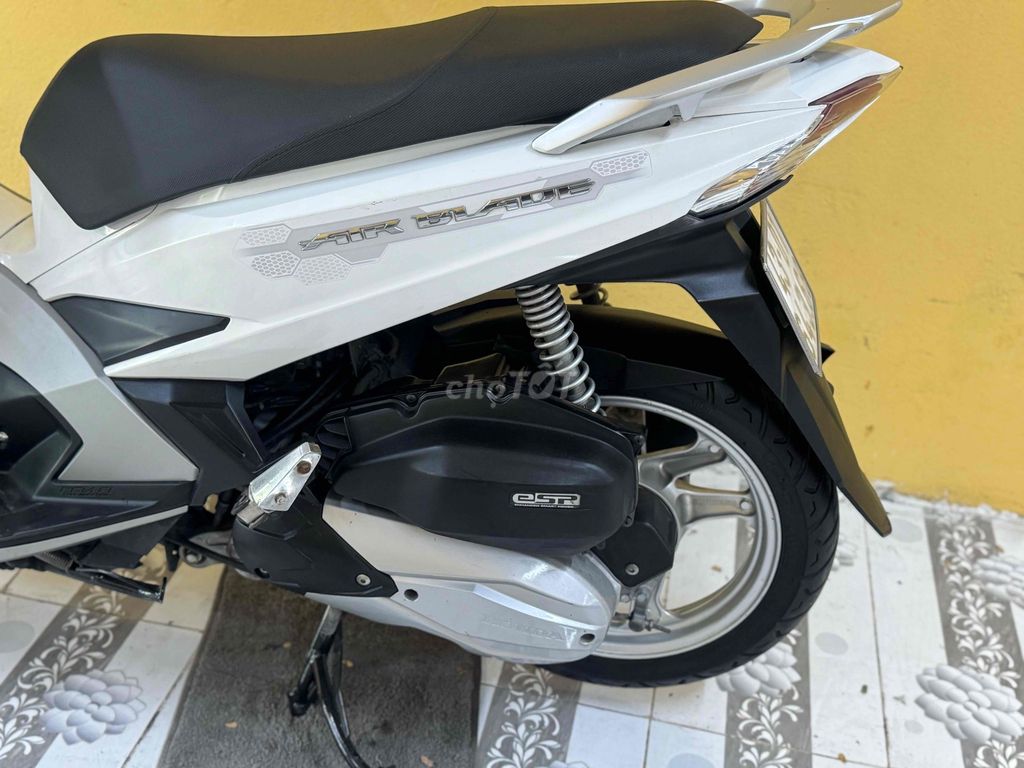 Honda Air Blade 2017 - ảnh 4