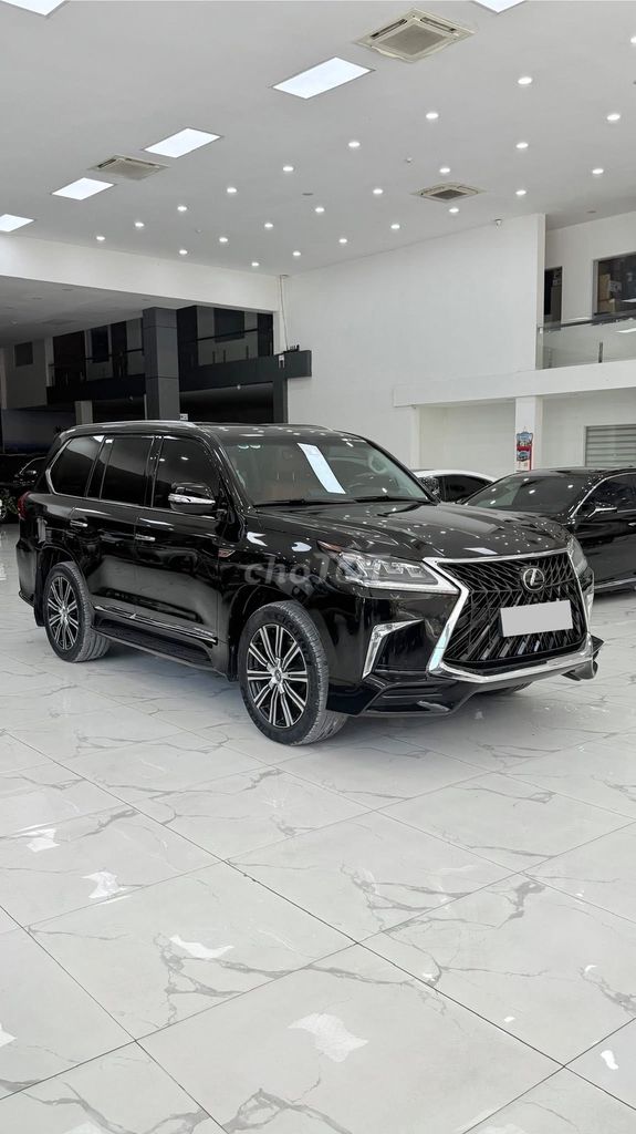 Lexus LX 2018 - ảnh 3