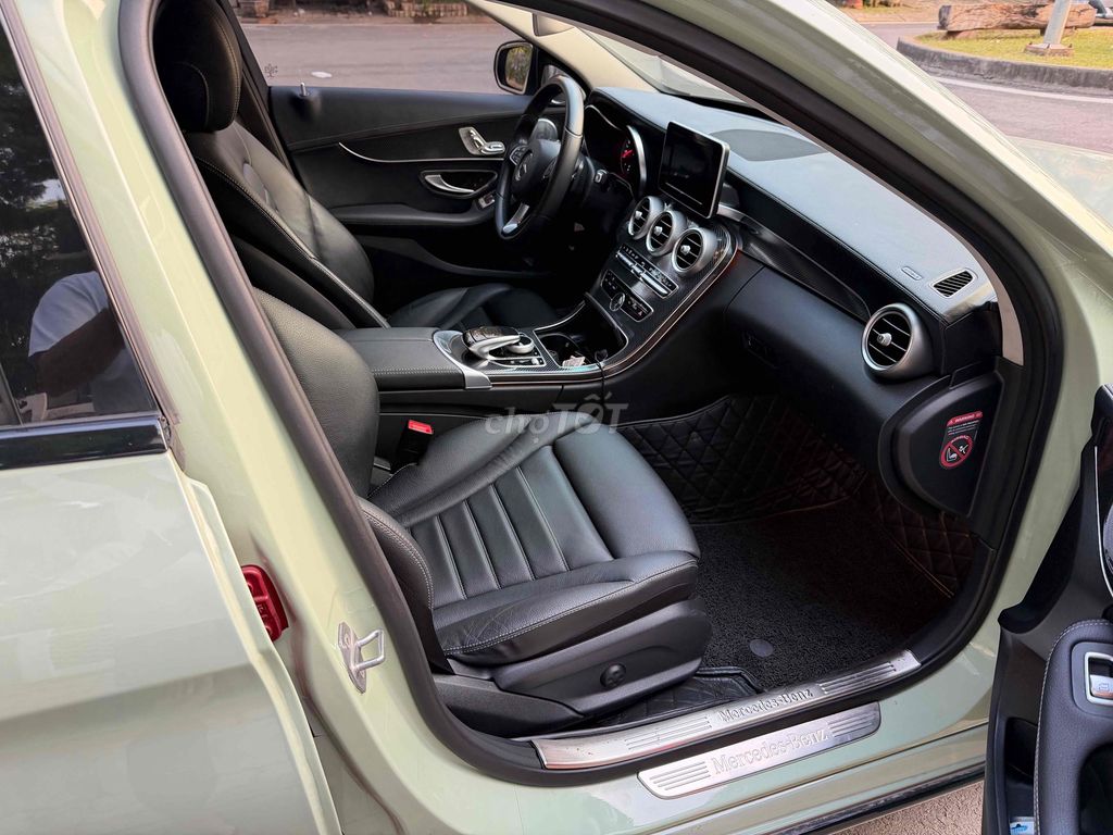 Mercedes-Benz - ảnh 4