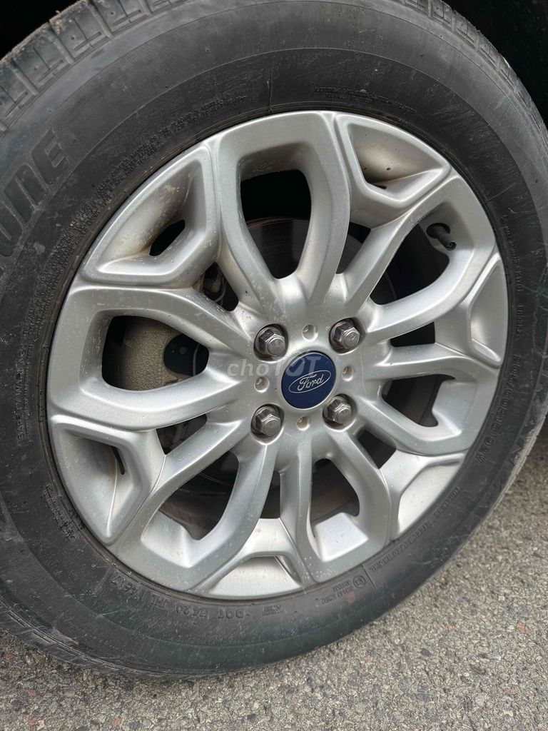 Ford EcoSport - ảnh 2