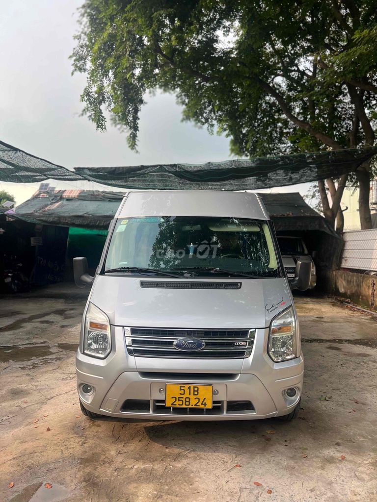 Ford Transit - ảnh 1