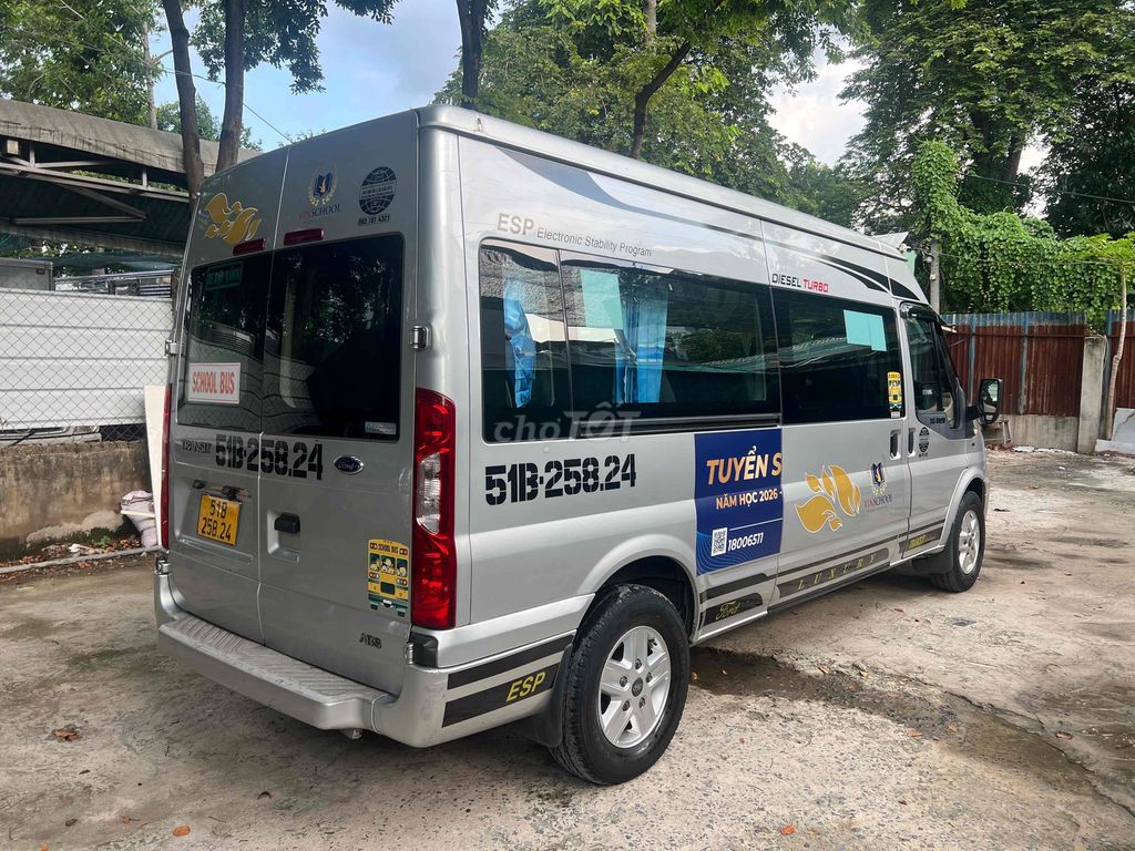 Ford Transit - ảnh 5