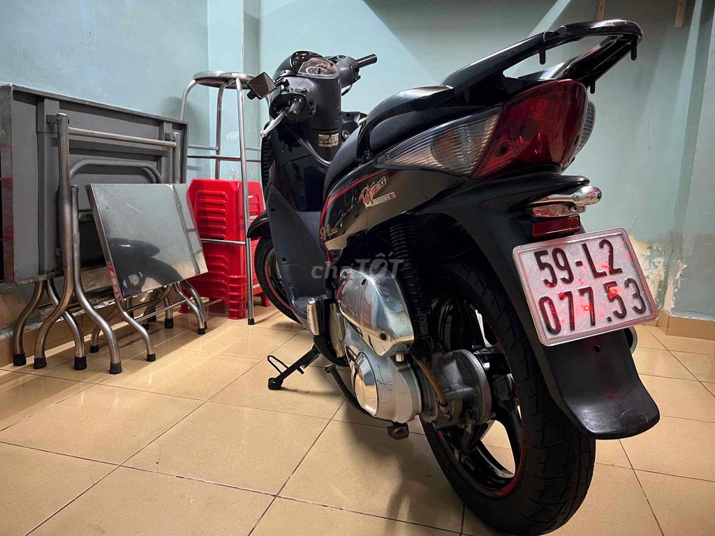 Honda SH 2011 - ảnh 2