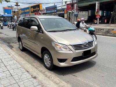 Toyota Innova 2.0E 2014 - ảnh 1