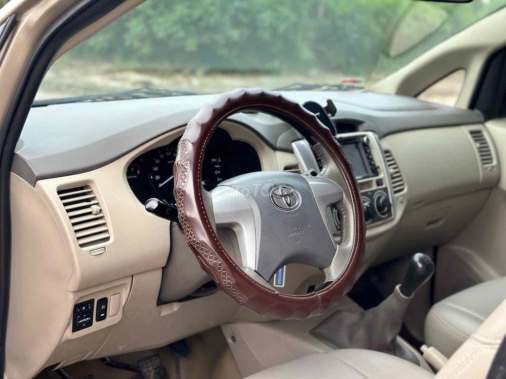 Toyota Innova 2014 - ảnh 5