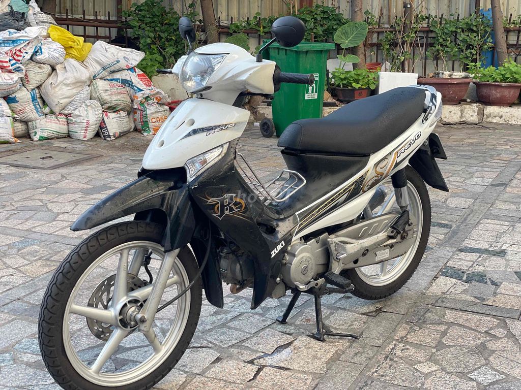 Suzuki Revo 2009 - ảnh 3