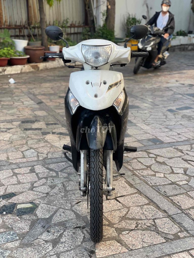 Suzuki Revo 2009 - ảnh 5