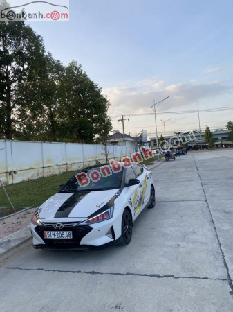 Hyundai Elantra 2019 - ảnh 2