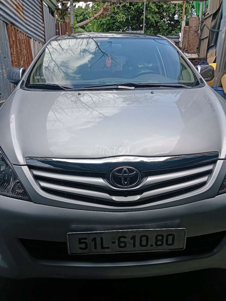 Toyota Innova G 2011 - ảnh 3