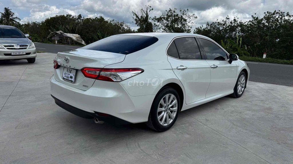 Toyota Camry 2.0G 2021 - ảnh 3