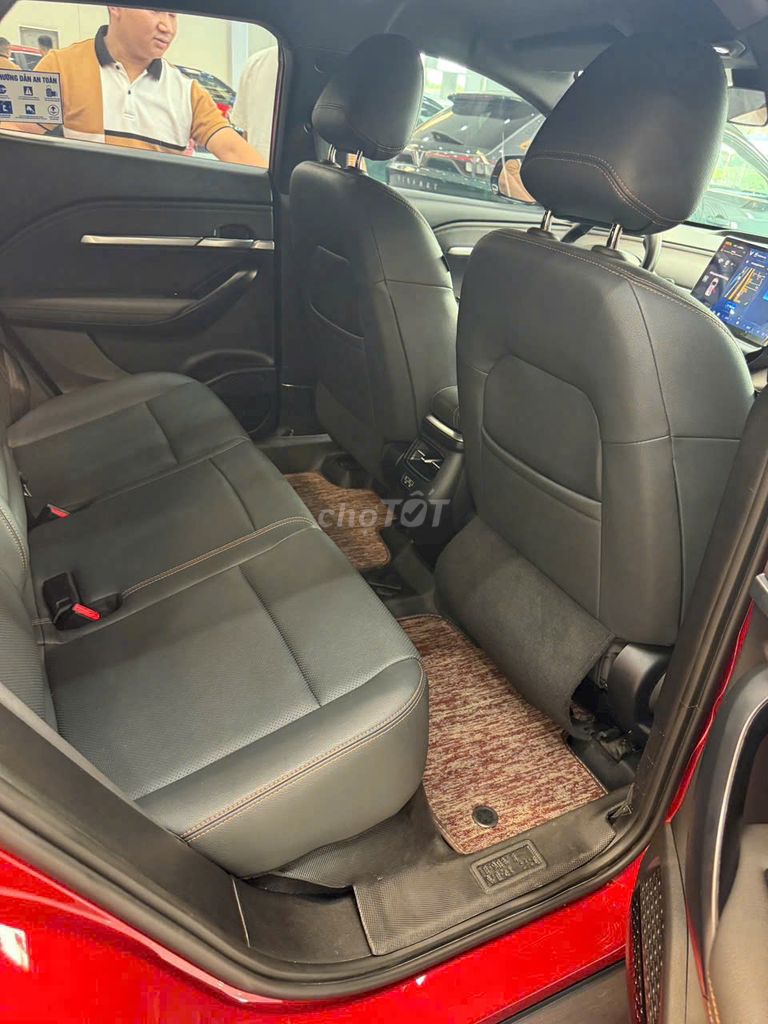 VinFast VF6 Plus 2025 - ảnh 2
