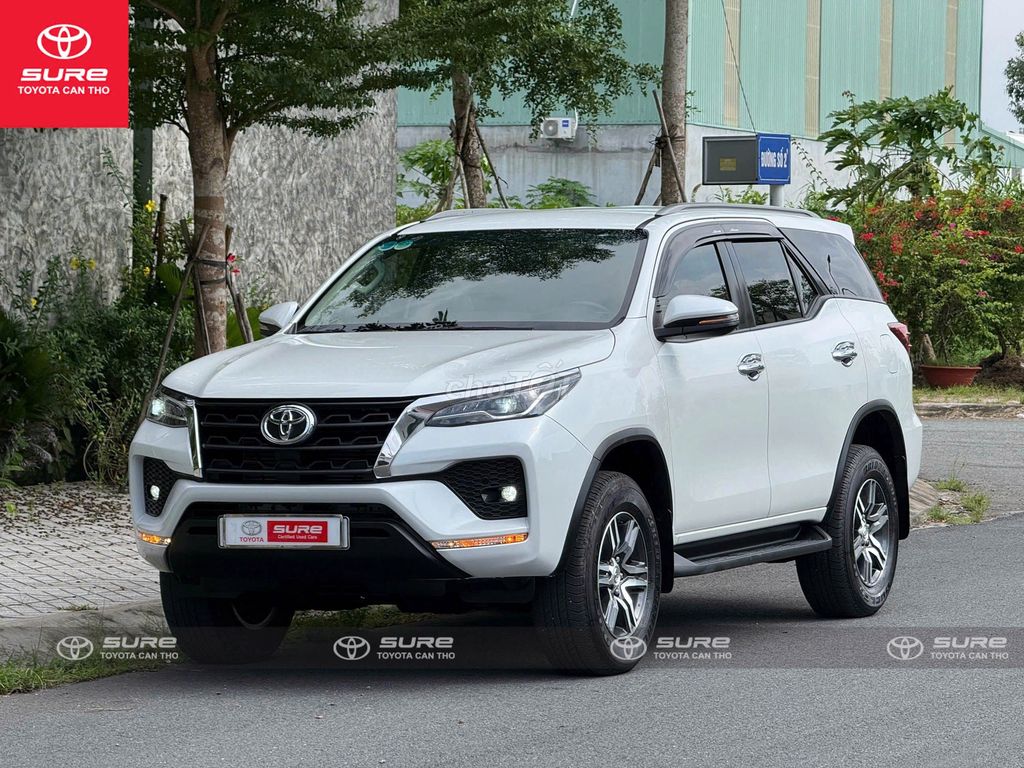 Toyota Fortuner 2022 - ảnh 2