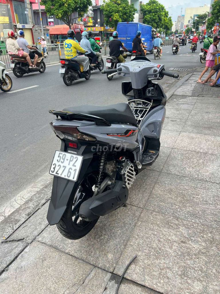 Honda Air Blade 2017 - ảnh 2
