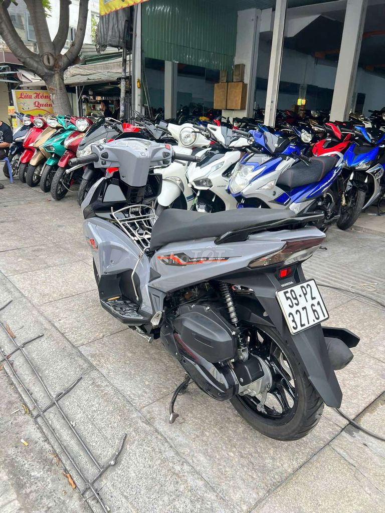 Honda Air Blade 2017 - ảnh 4