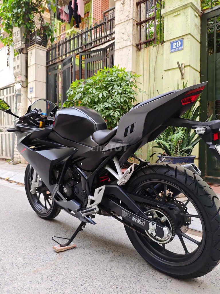 Honda CBR 2023 - ảnh 2