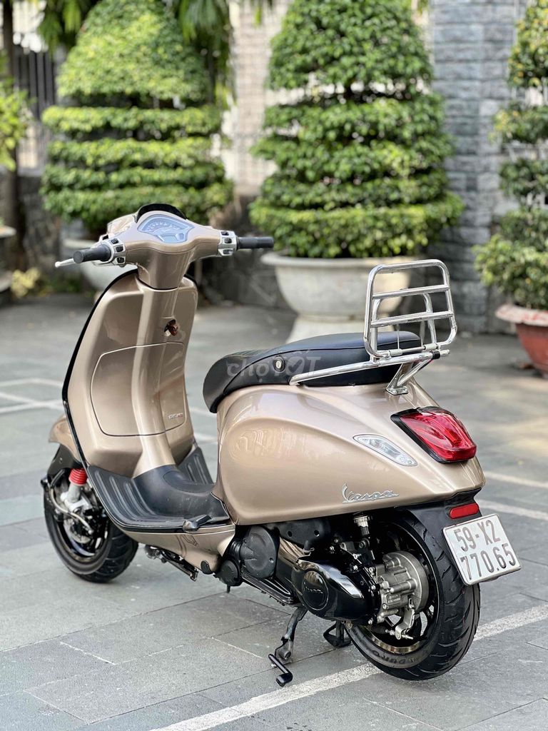 VESPA SPRINT 2015 - ảnh 1