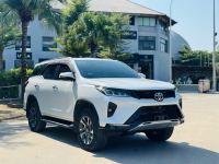 Toyota Fortuner Legender 2.4L 4x2 AT 2022 - ảnh 1
