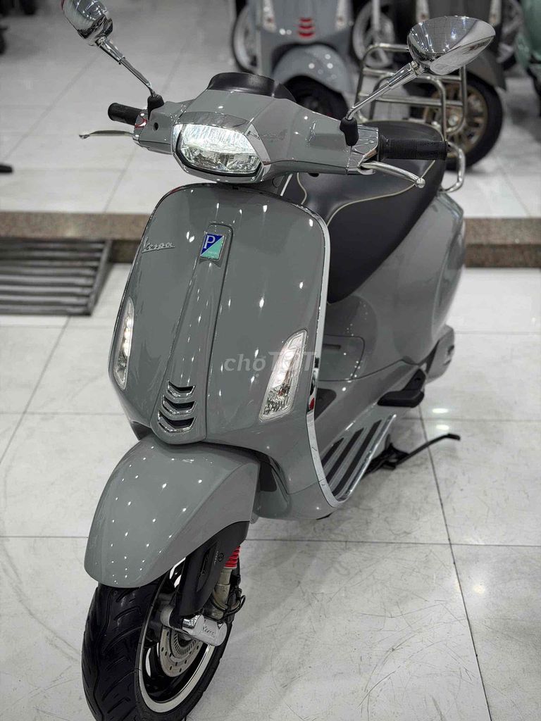 Piaggio 2024 - ảnh 1