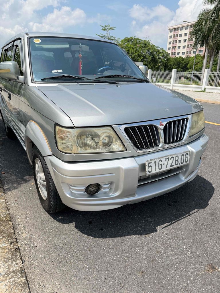 Mitsubishi Jolie 2004 - ảnh 1