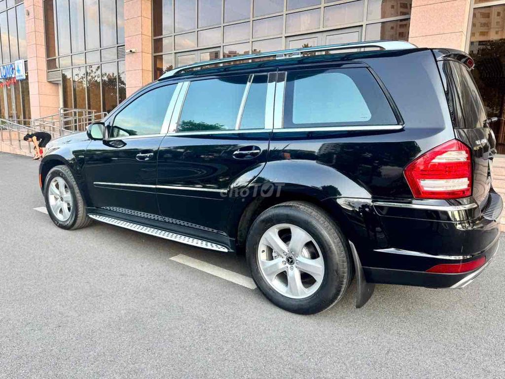Mercedes-Benz 2011 - ảnh 4