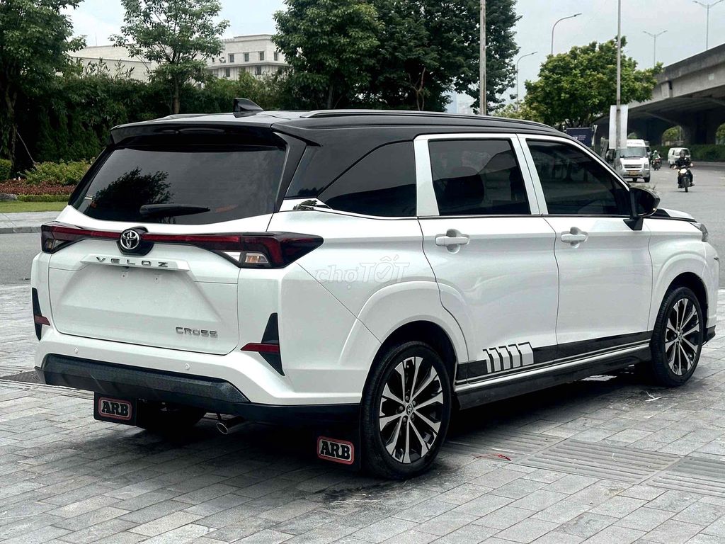Toyota Veloz Cross 2022 - ảnh 3
