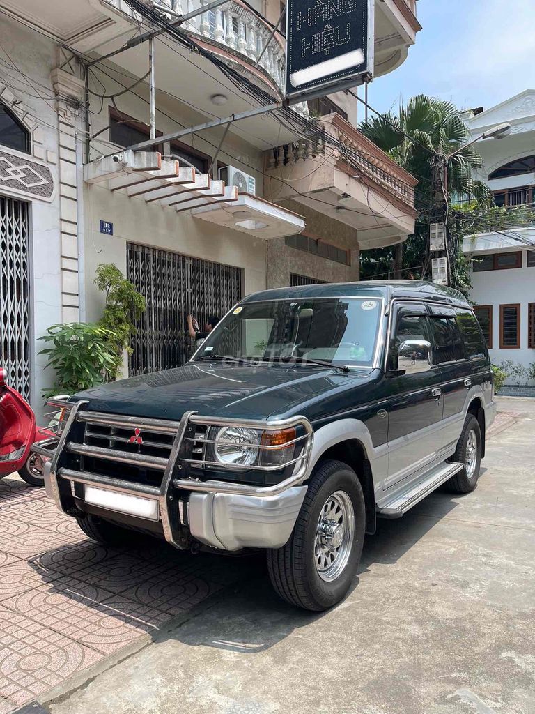 Mitsubishi Pajero 2006 - ảnh 3