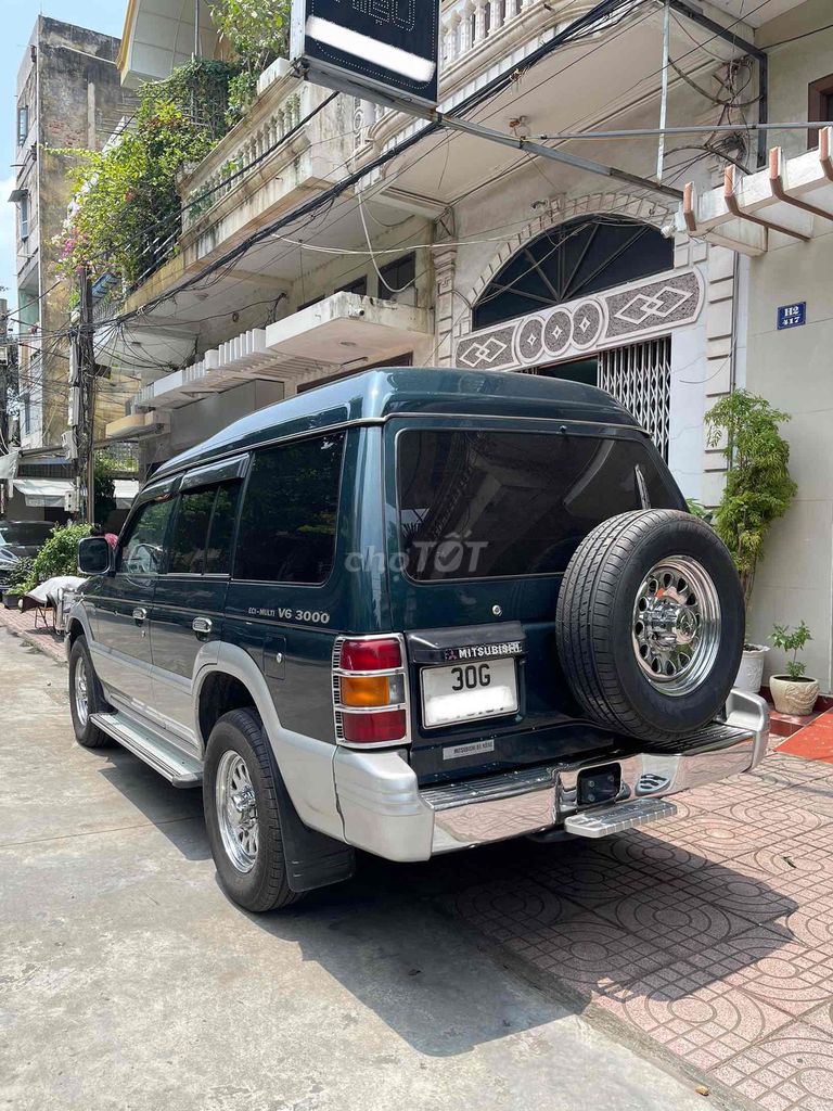 Mitsubishi Pajero 2006 - ảnh 5