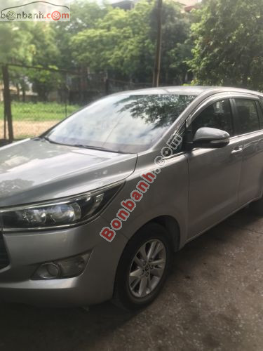 Toyota Innova 2.0E 2016 - ảnh 2
