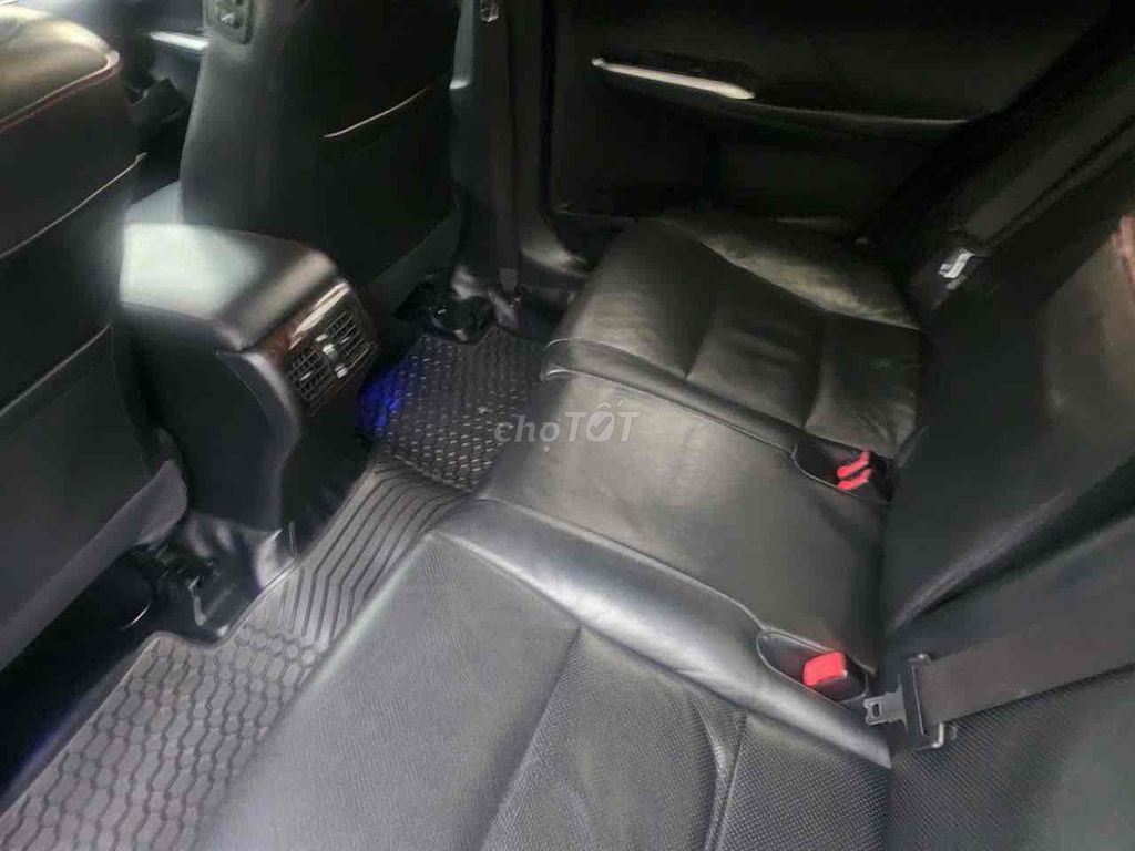 Toyota Camry 2024 - ảnh 3