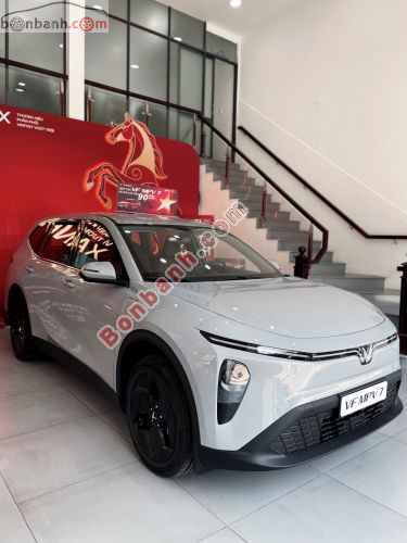 VinFast VF MPV 7 AT 2026 - ảnh 1