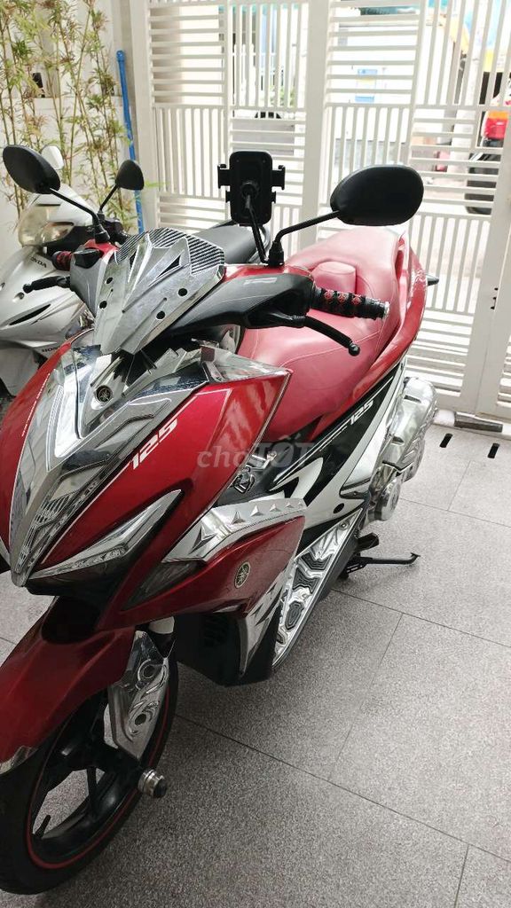 Yamaha NVX 2017 - ảnh 2