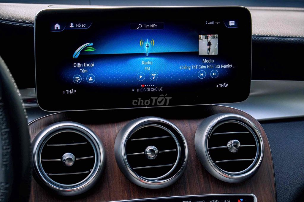 Mercedes-Benz GLC 2022 - ảnh 5