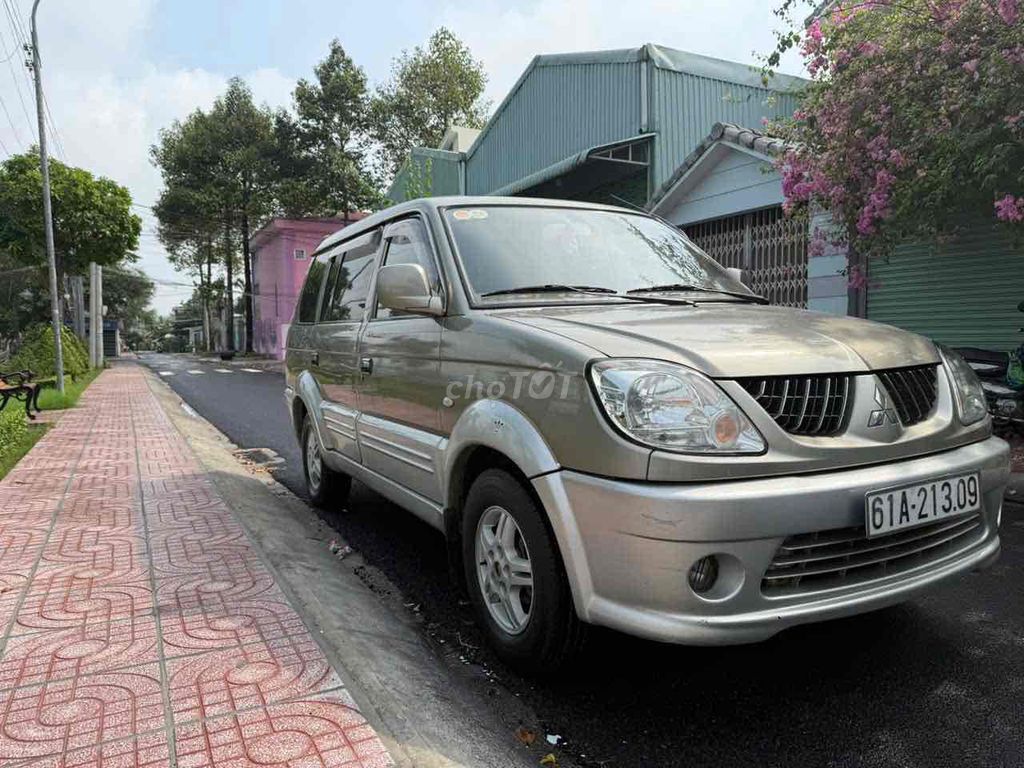 Mitsubishi Jolie 2004 - ảnh 3